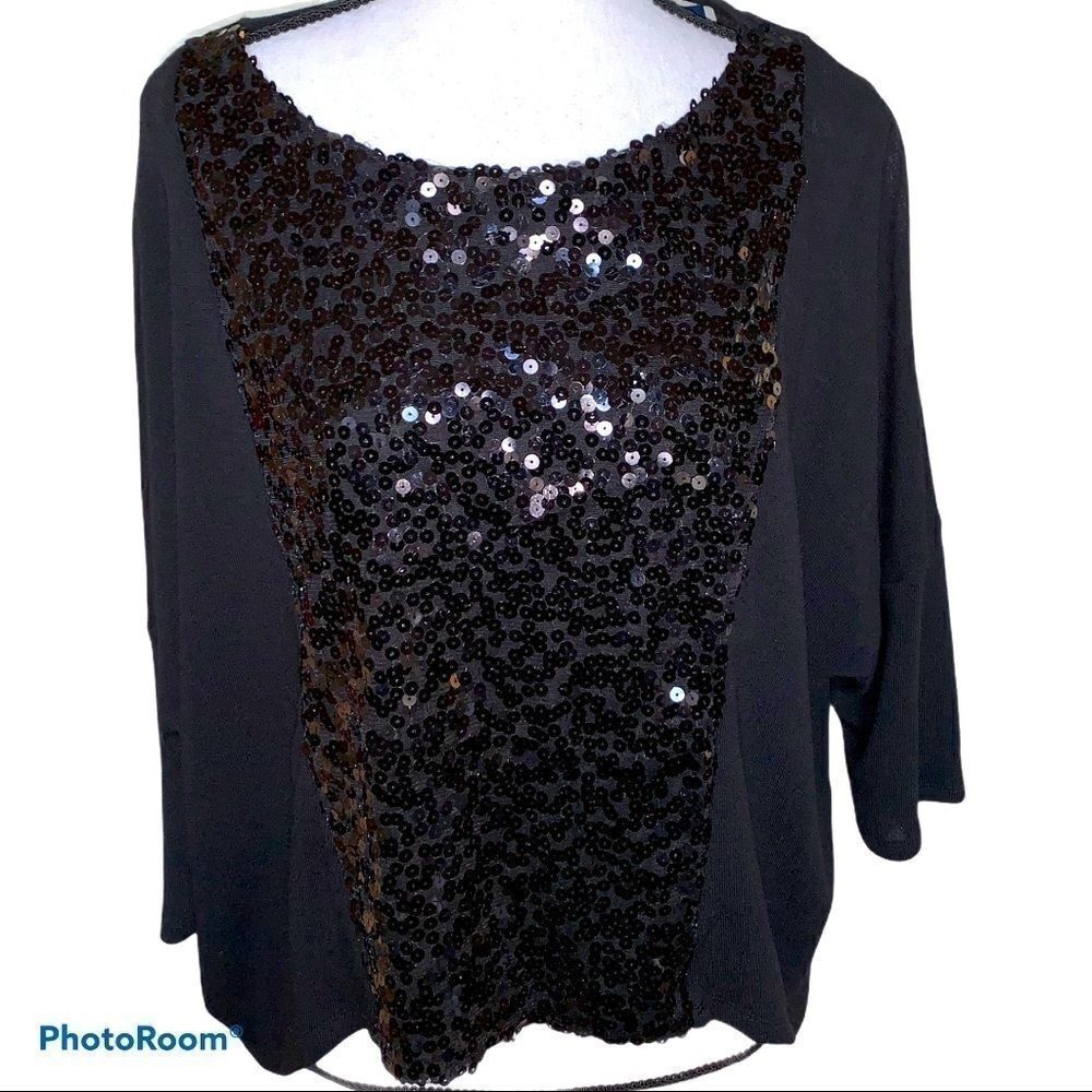 NWT Holiday sequin top size large